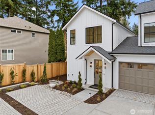 12815 B Northeast St #104, Kirkland, WA