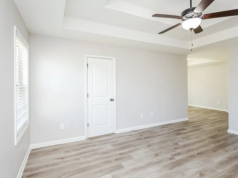 844 Pinnacle Dr — Photo 11