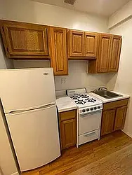 Rented by Jonis Realty