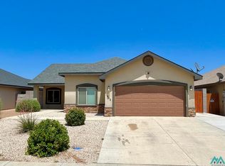1902 N Orchid Dr, Hobbs, NM 88240