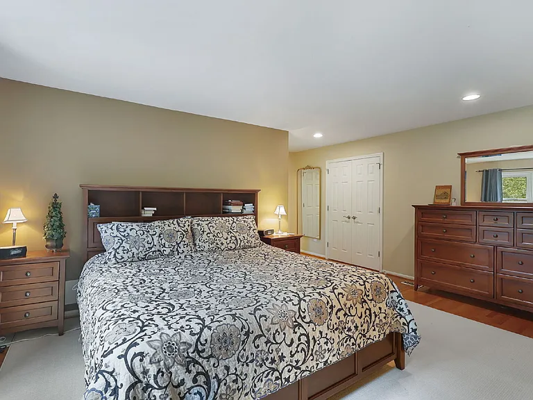 11734 Quay Rd — Photo 33