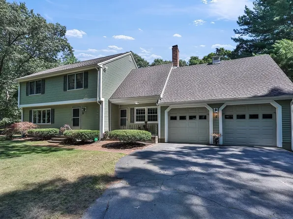 55 Green St, Wrentham, MA 02093