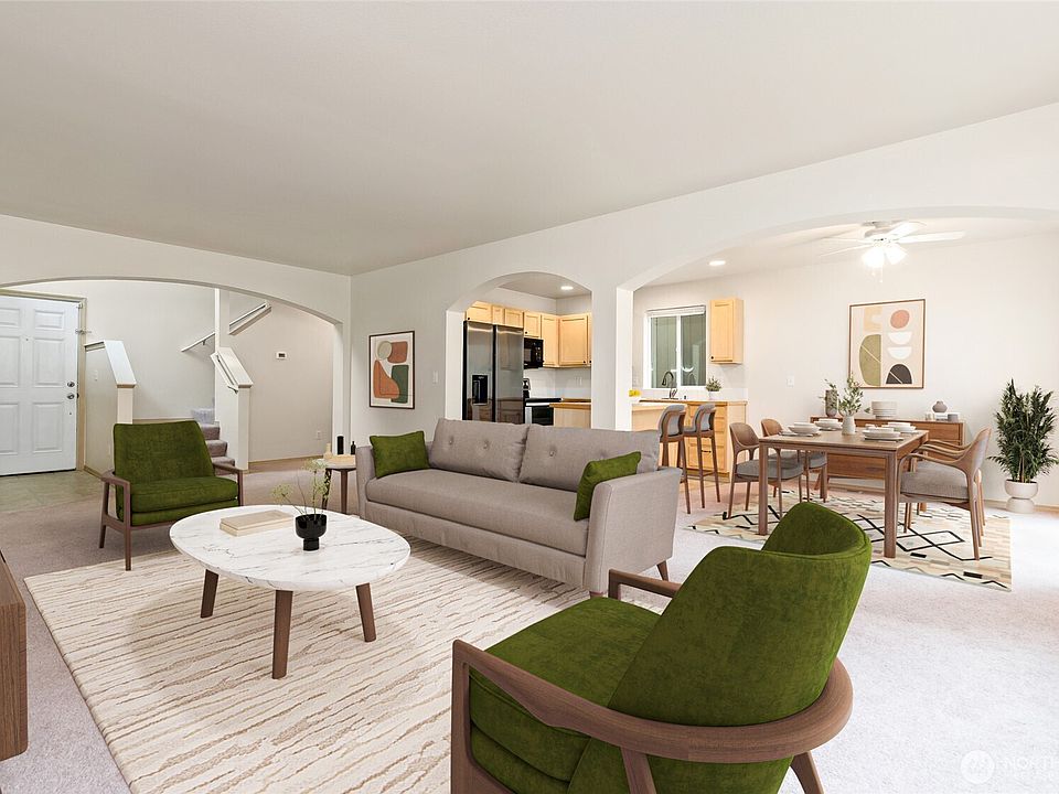 1st image of 17616 72nd Avenue E