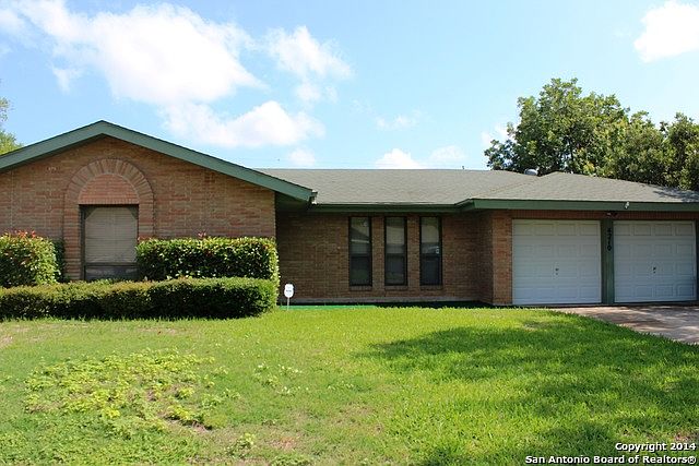 1st image of 4210 Valleyfield Dr