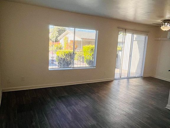 2nd image of 1286 N Mollison Ave #10