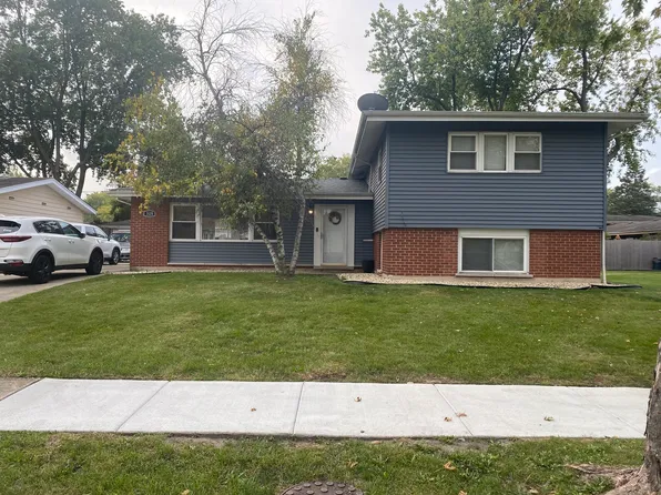 315 Sheridan St, Park Forest, IL 60466