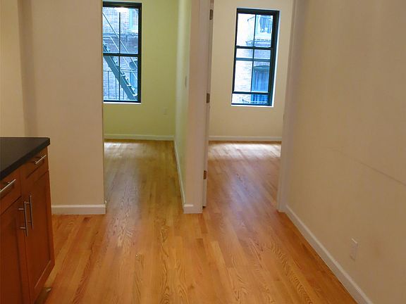 2nd image of 520 E 79th St APT 3A