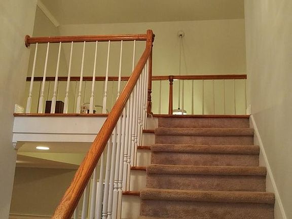 Stairway to 3 Bedrooms