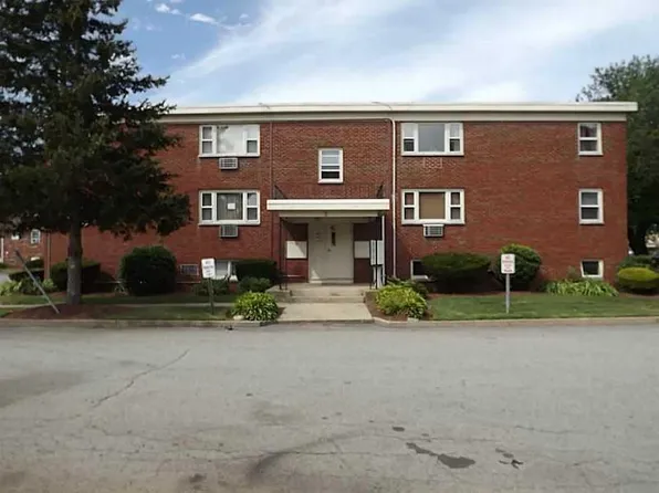 5 Garibaldi St APT 36, North Providence, RI 02911