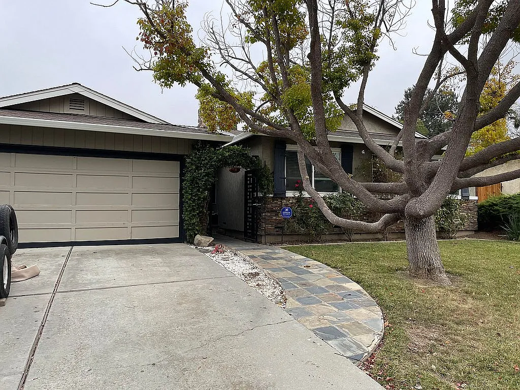 4188 Watkins Way photo 1