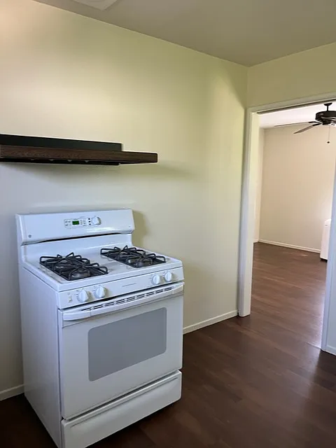 1 bed, 550 sqft, $1,865 — Photo 4