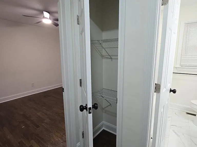 4909 Walnut Dr — Photo 4