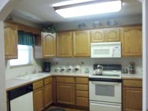 5th image of 250 Stoneykirk Dr