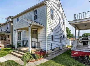 528 Locust St, Hanover, PA 17331