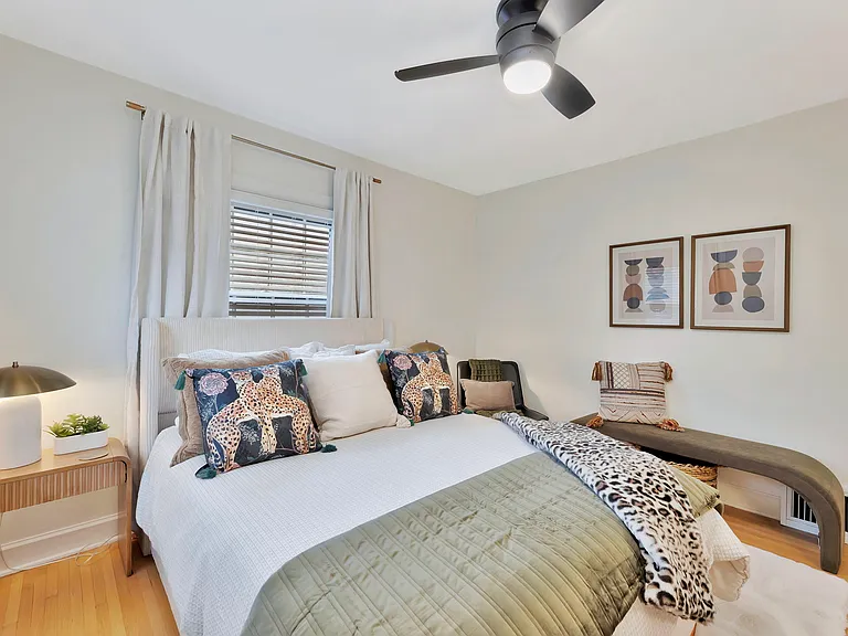 427 N Battin Ave — Photo 39