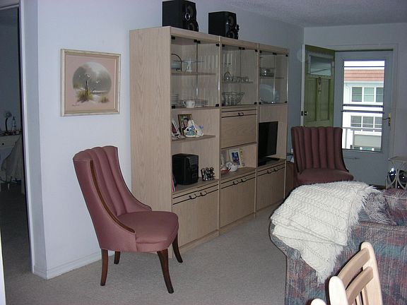 2nd image of 3114 59th St S APT 409