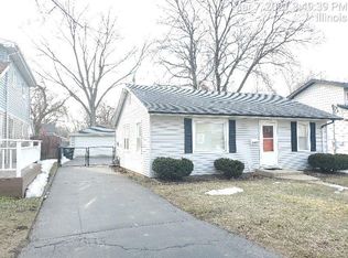 17864 Hickory St, Lansing, IL 60438