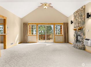 202 Cascadian Way #3, Winthrop, WA 98862