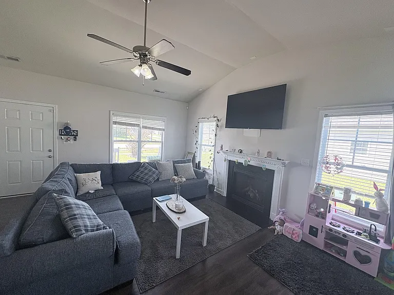 174 Moonstone Ct — Photo 19