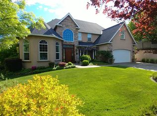 1125 NW Laurelridge Pl, Grants Pass, OR 97526