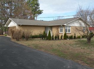 237 Edwards Dr, Paducah, KY 42003