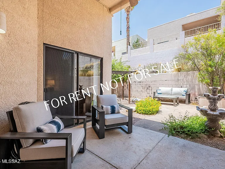 4950 N Valle — Photo 7