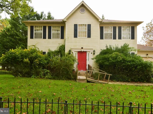 1111 Kings Heather Dr, Bowie, MD 20721