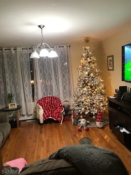 3 bed, 3.0 bath, $3,000 — Photo 3
