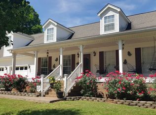 1225 Loop Rd, Tuscumbia, AL 35674