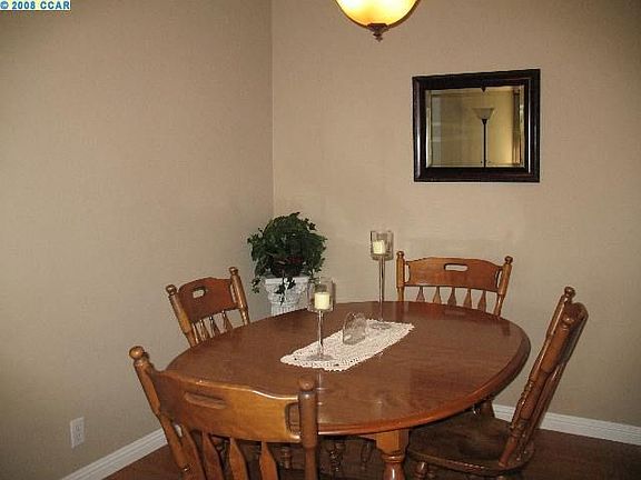 5th image of 1481 Marchbanks Dr APT 1
