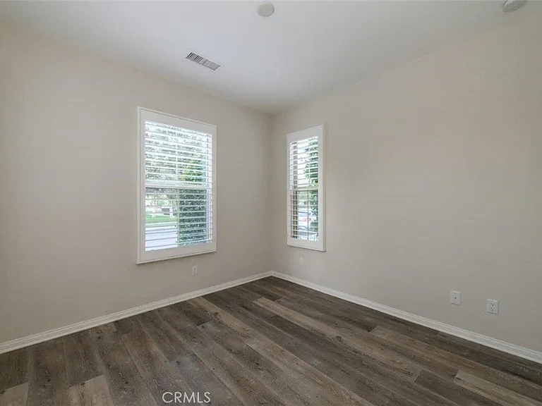 214 Shelbourne — Photo 4