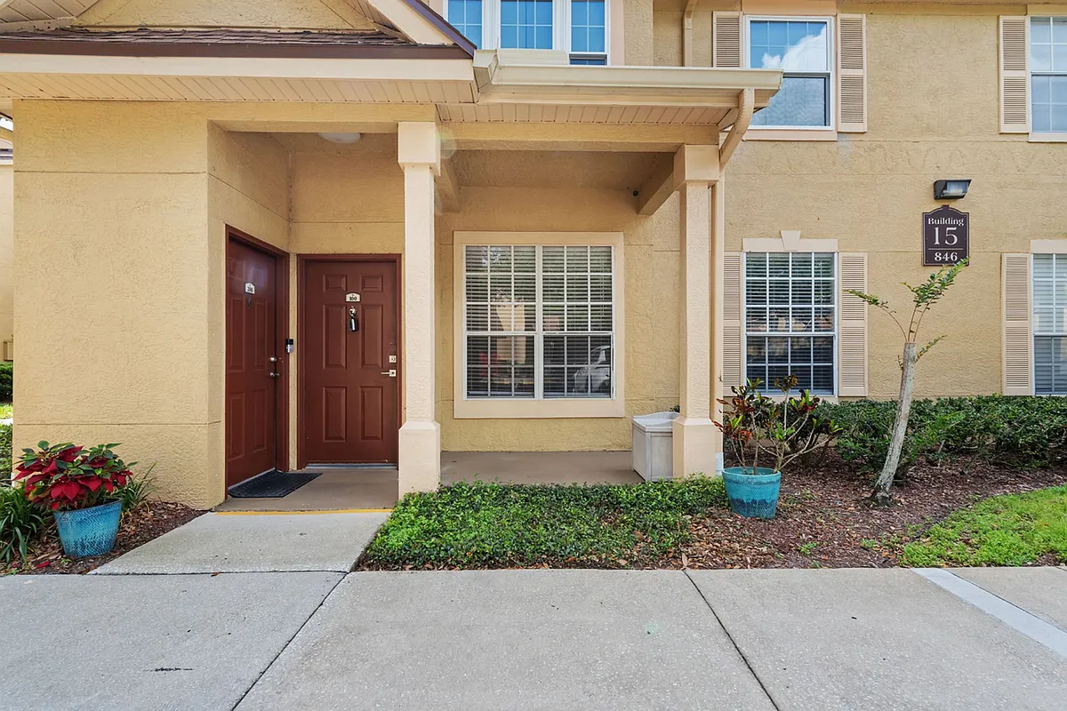 Building Photo - 846 Grand Regency Point #100