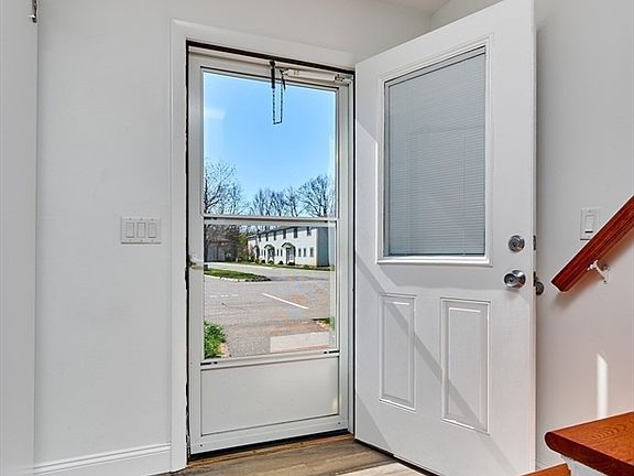 5th image of 170 E Hadley Rd APT 42