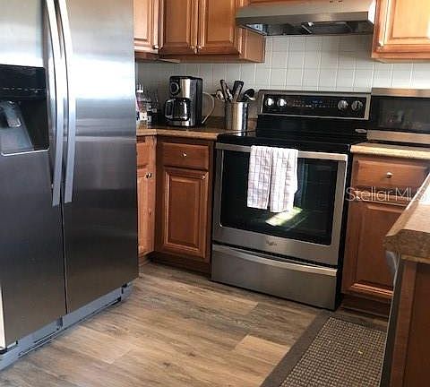 5th image of 4289 Beach Dr SE