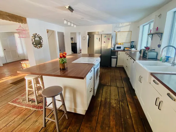 (undisclosed Address), Waitsfield, VT 05673