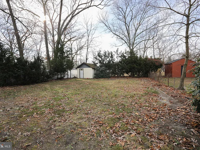 24 W Branch Ave #B — Photo 19