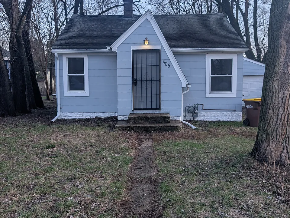 405 Sawyer Rd
