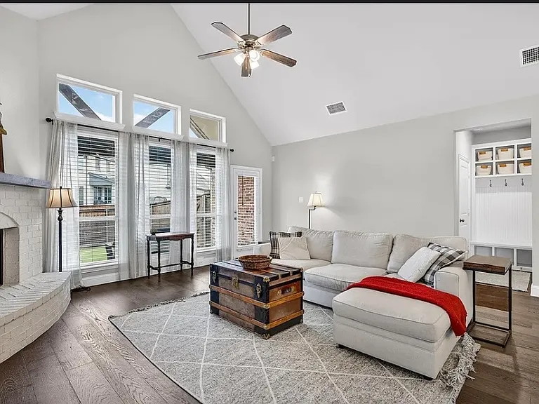 14044 Falcon Ranch Dr — Photo 11