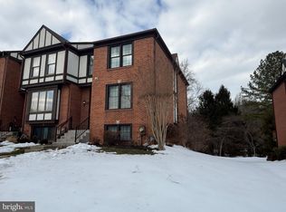 52 Faraday Dr, Lutherville Timonium, MD 21093