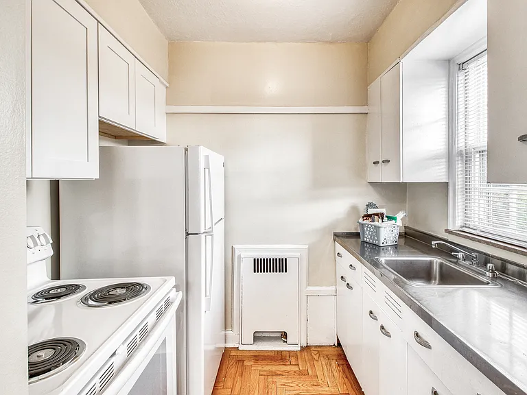 Bright Galley Style kitchens