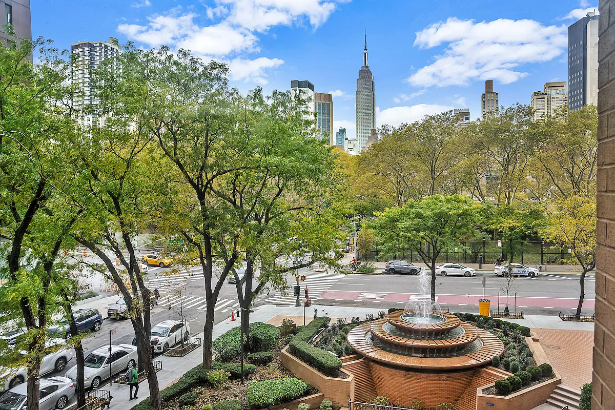 630 First Ave Unit 4F  