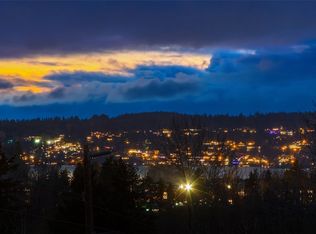 18510 83rd Ave NE, Kenmore, WA 98028