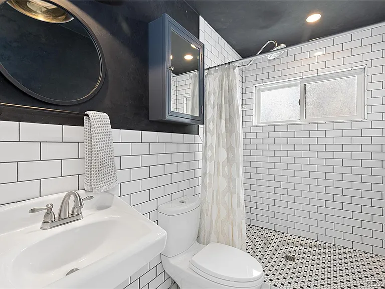 49 S Hazel Ct — Photo 11