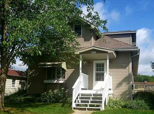 307 1st St NE, Spring Grove, MN 55974