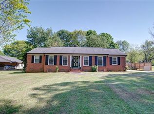 2425 Shaw Ave, Gastonia, NC 28054
