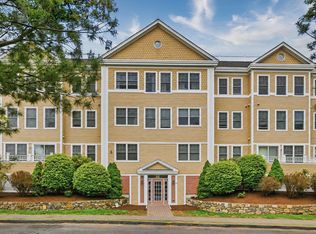 11 Cheriton Rd UNIT 306, Boston, MA 02132