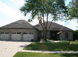 501 Buckingham Pl, Shorewood, IL