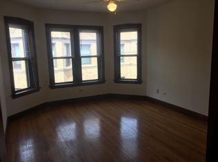 4050 N Sheridan Rd APT 2E, Chicago, IL 60613