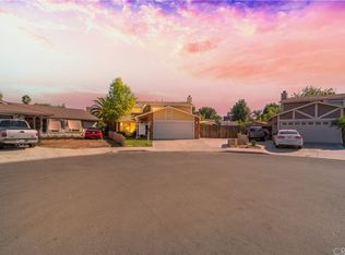 545 Pierce Ct, Hemet, CA 92543