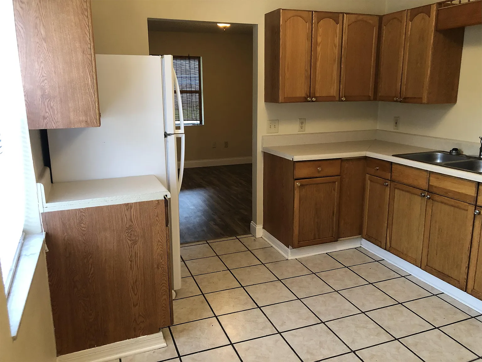 2401 Everett Street - 1 — Photo 4